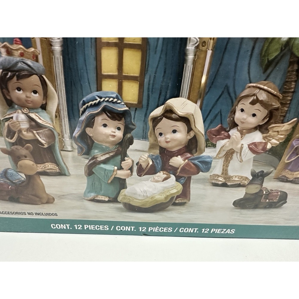 Moments In Time Christmas Baby Nativity Set 12 Pieces Table Top Hand Painted NIB - Picture 2 of 5